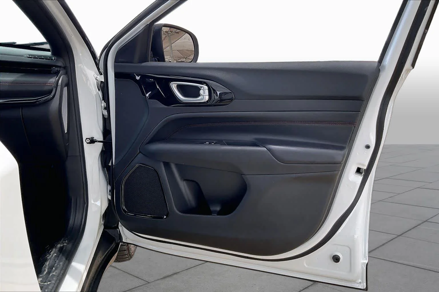 2025 Jeep Compass Trailhawk - Photo 20