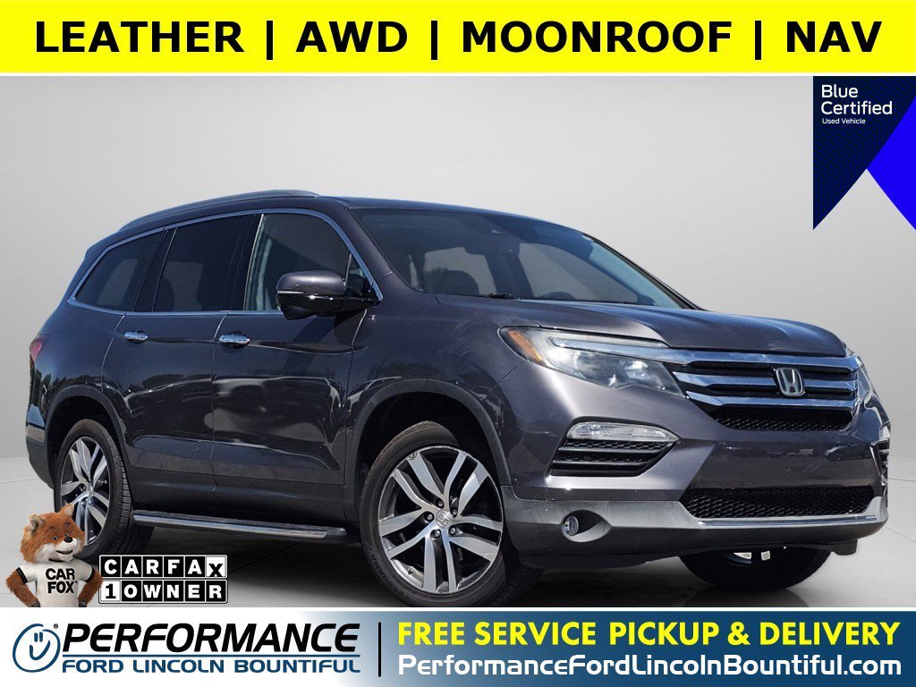 2017 Honda Pilot 4WD Touring's photo