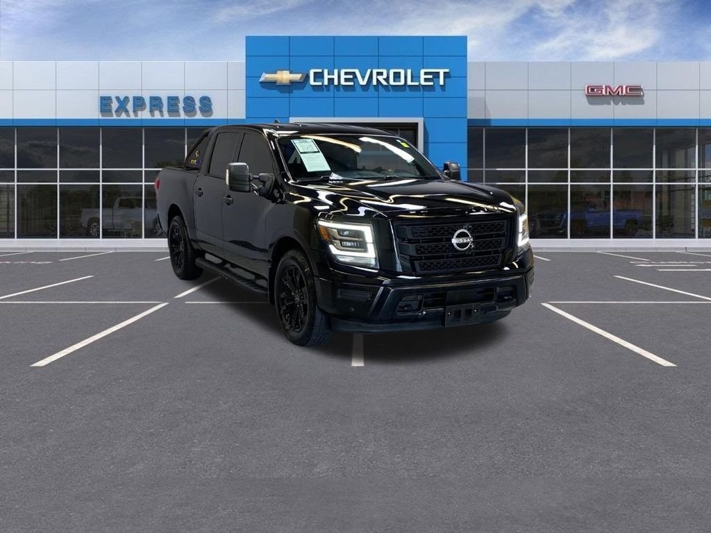 2024 Nissan Titan SV