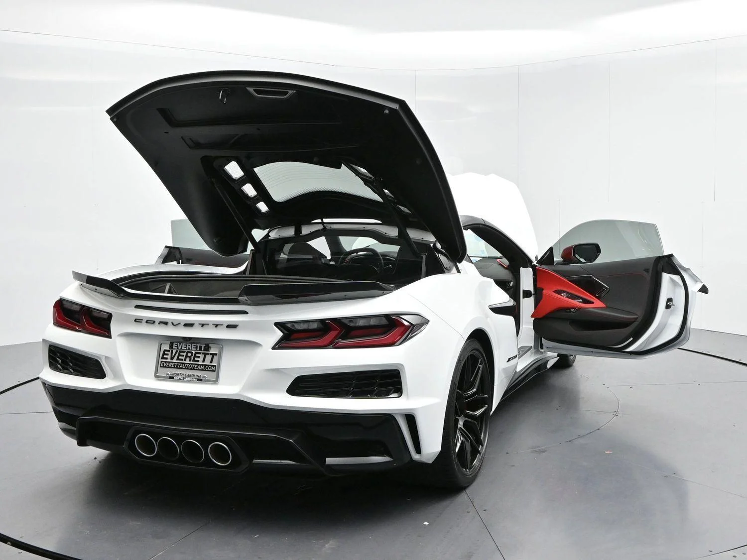Used 2023 Arctic White Chevrolet 2LZ image 36