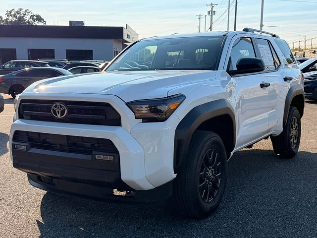 Used 2026 Ice Cap Toyota SR5 image 9