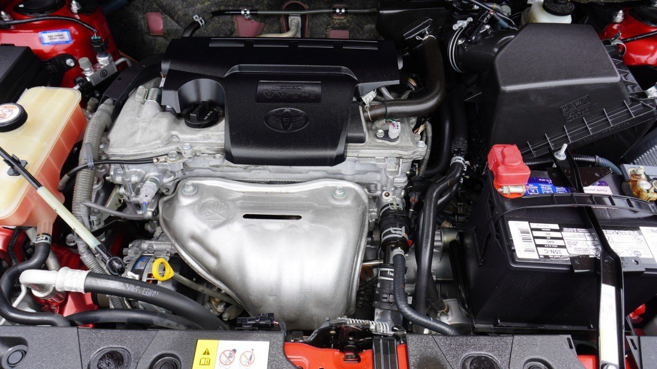 Used 2017 Red Toyota Limited image 37