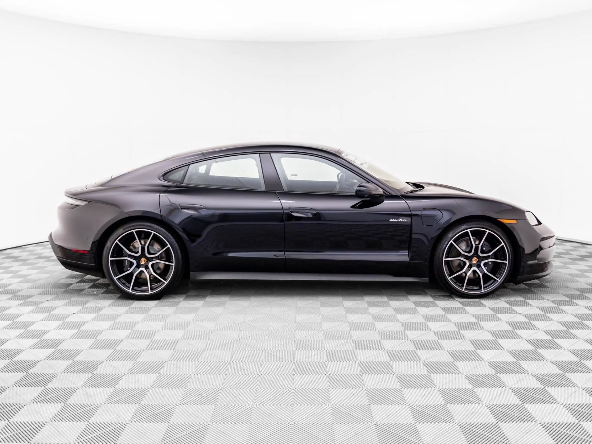 New 2026 Black Porsche 4 image 7