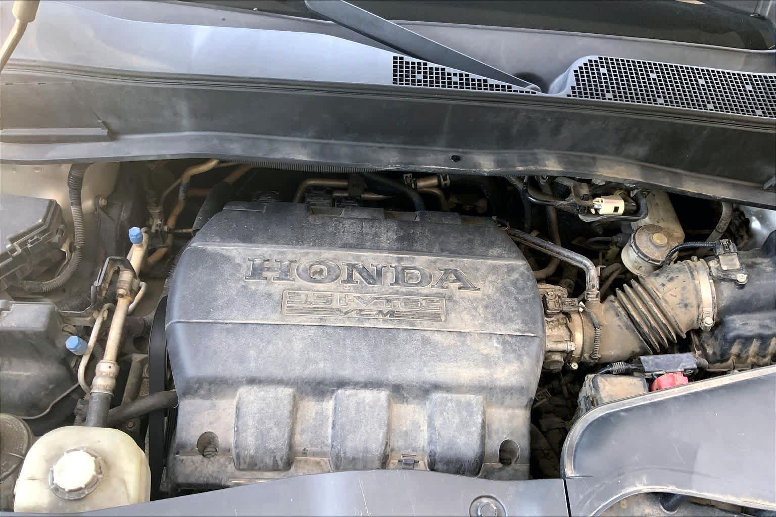 Used 2013 Alabaster Silver Metallic Honda EX-L image 29