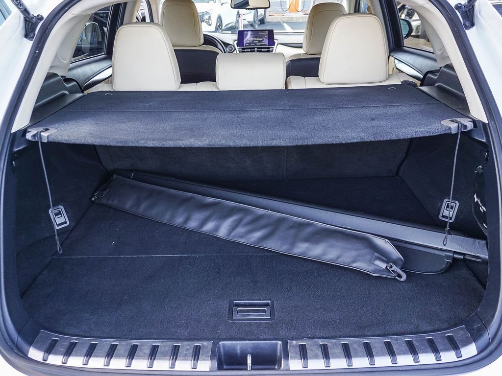 Used 2019 White Lexus 300 Base image 25
