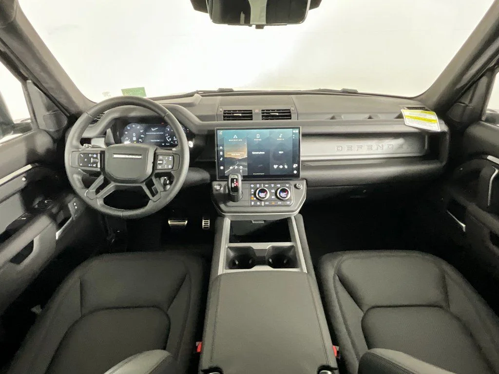 New 2026 Carpathian Grey Land Rover V8 image 4