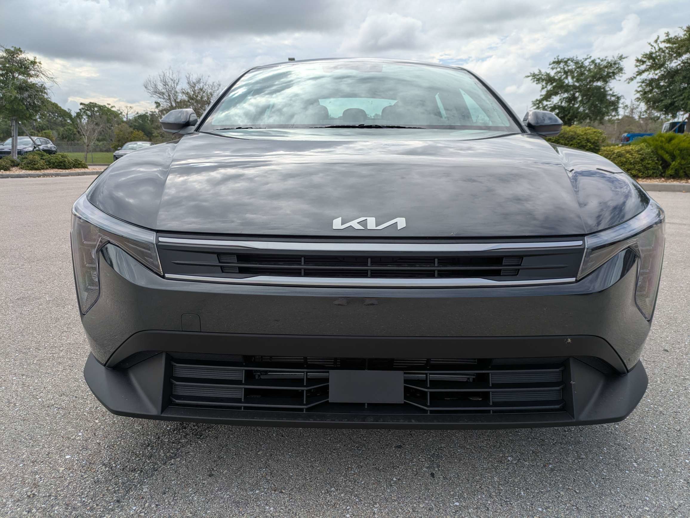 New 2026 Interstellar Gray Kia LXS image 3