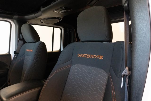 Used 2023 White Jeep Mojave image 19