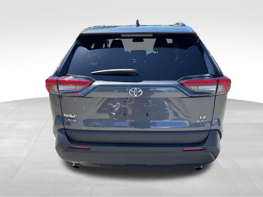 Used 2025 Gray Toyota LE image 4