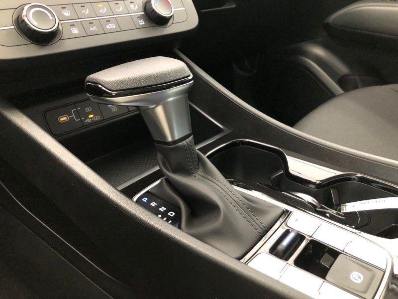 New 2026 Silver Hyundai SE AWD image 27