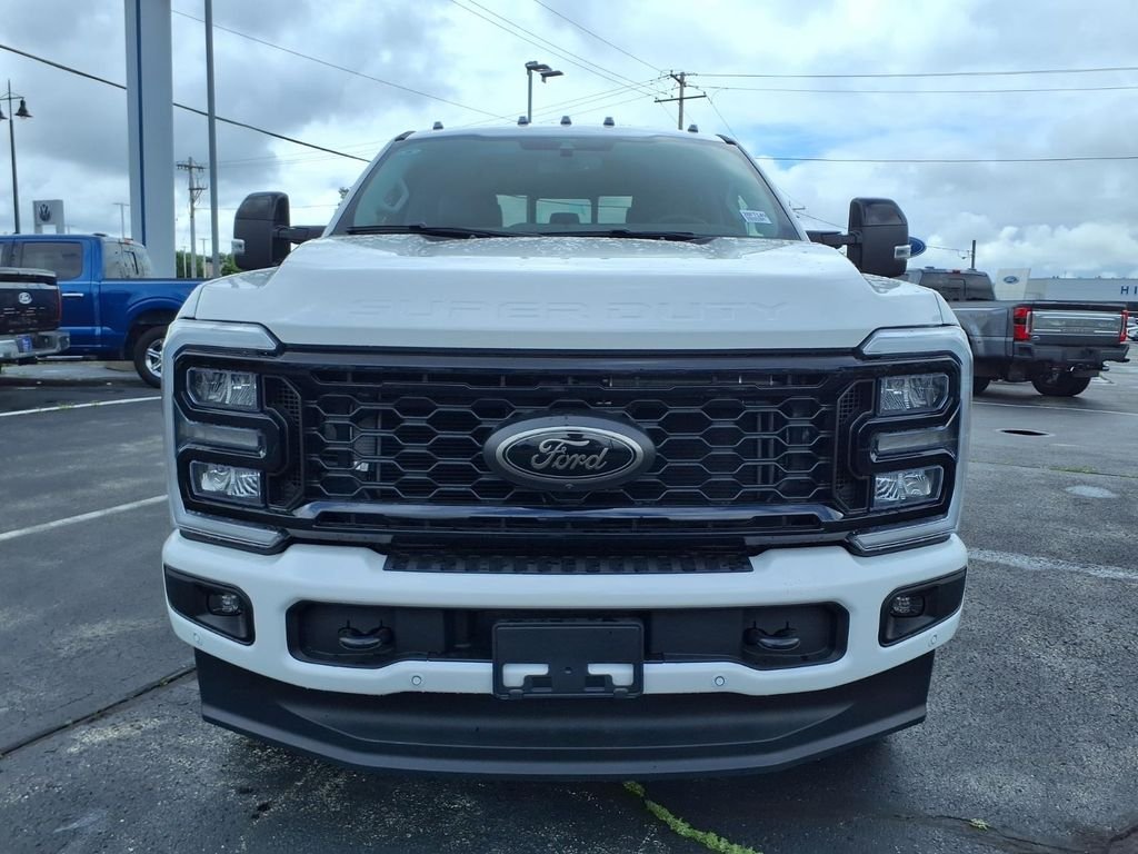 New 2026 Star White Metallic Tri-Coat Ford F-250® Lariat® image 5