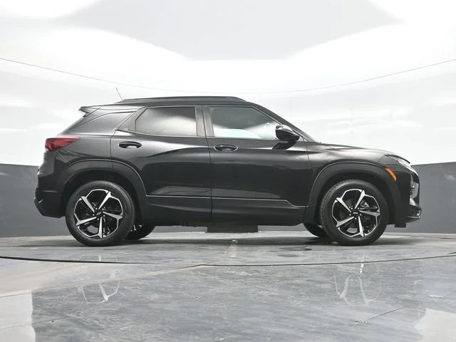 Used 2022 Black Chevrolet RS image 24