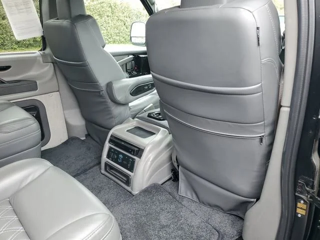Used 2024 Onyx Black GMC Work Van image 22