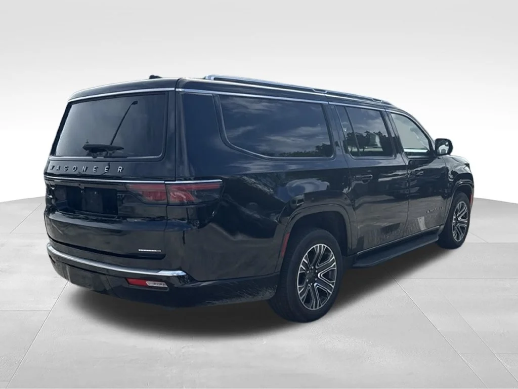 Used 2024 Black Jeep Series II image 11