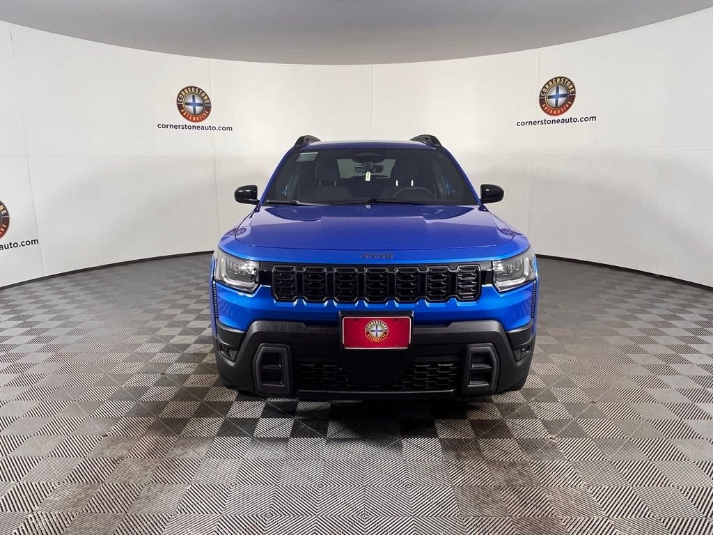 New 2026 Hydro Blue Pearl-Coat Exterior Paint Jeep Laredo image 16
