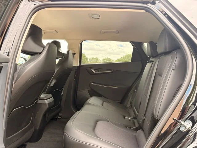 Certified Used 2025 Black Kia Light image 15