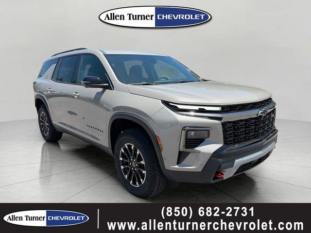Renown TTシルバー New 2026 Chevrolet Traverse Z71 SUV in Crestview #CTJ329430