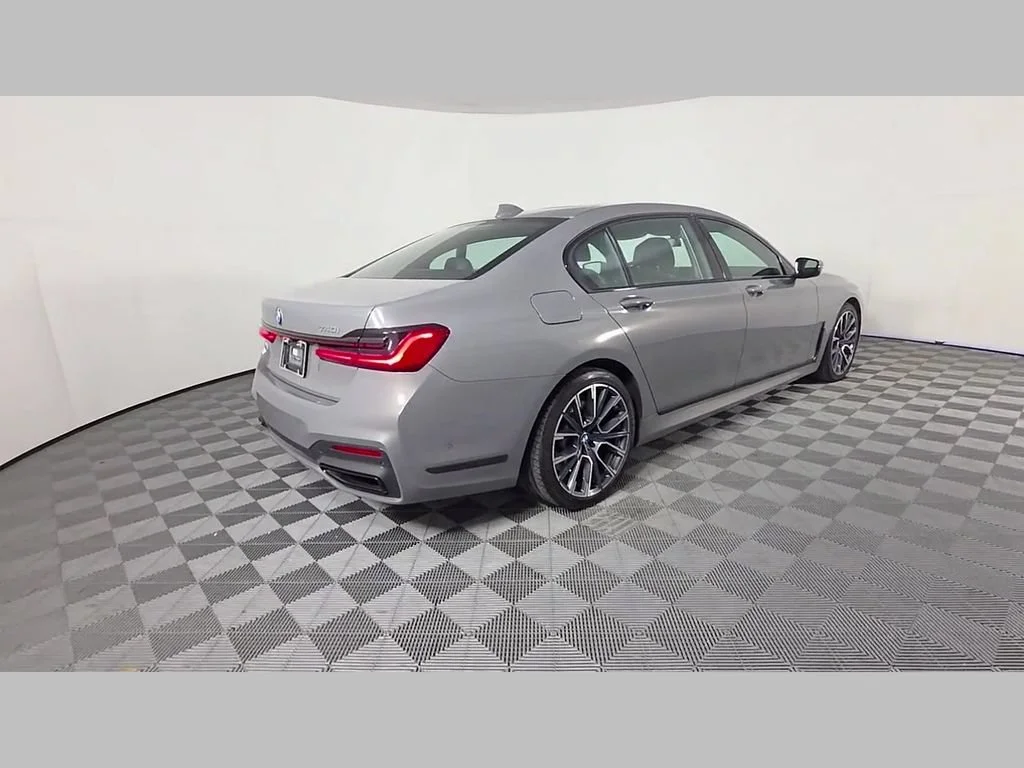 Used 2022 Bernina Grey Amber Effect Metallic BMW 740i image 41