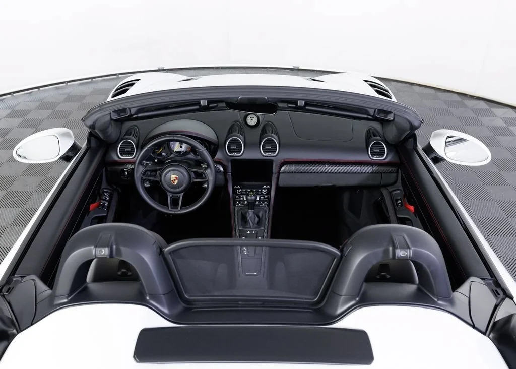 2025 Porsche 718 Spyder RS - Photo 26