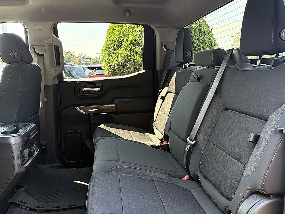Used 2022 Silver Ice Metallic Chevrolet LT Trail Boss image 10