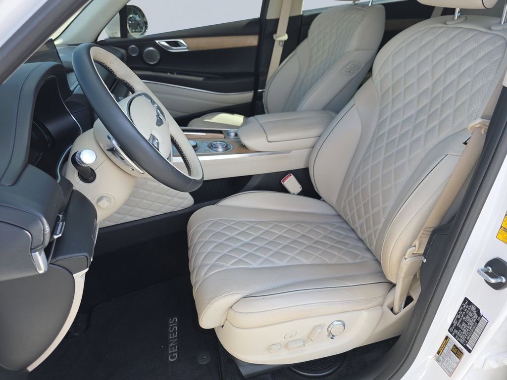 Used 2024 Uyuni White Genesis 3.5T image 11