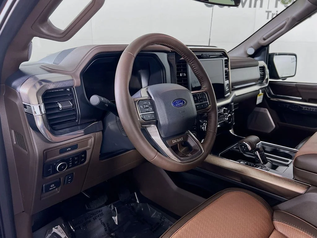 New 2026 Agate Black Metallic Ford King Ranch image 3