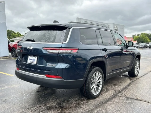 New 2027 Fathom Blue Pearlcoat Jeep Limited image 11