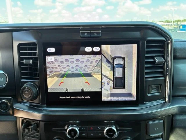 New 2026 Carbonized Gray Metallic Ford Lariat image 15