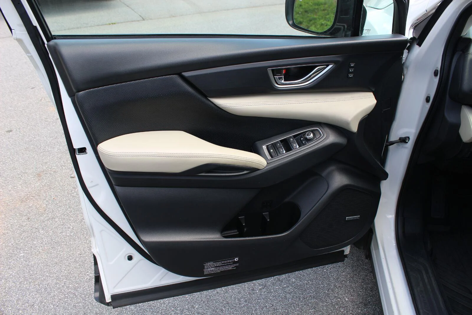 Used 2021 White Subaru Limited image 15