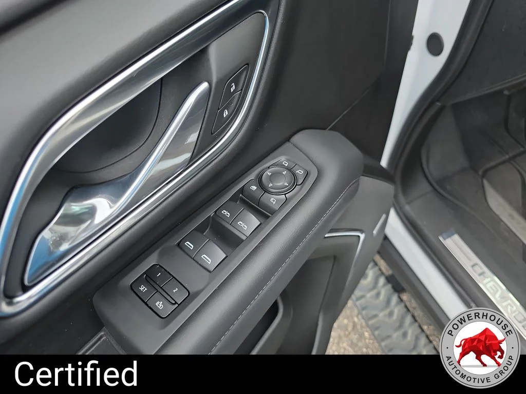 Certified Used 2024 White Chevrolet Z71 image 20