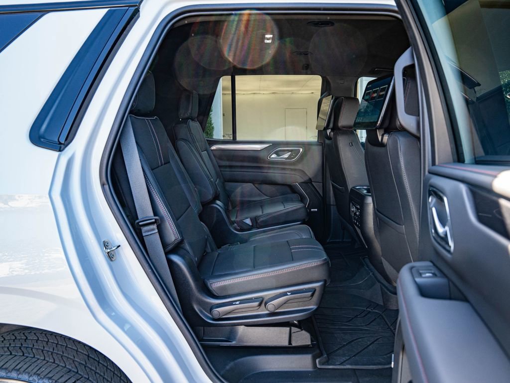 Used 2024 Summit White Chevrolet RST image 35