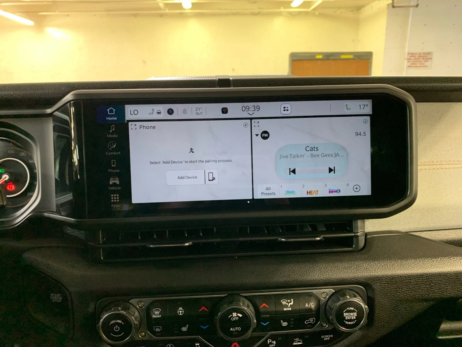 Used 2024 Gray Jeep Willys image 21