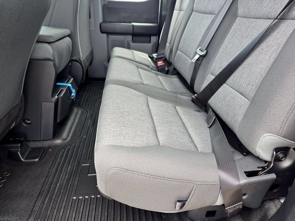 New 2026 Oxford White Ford XL image 28