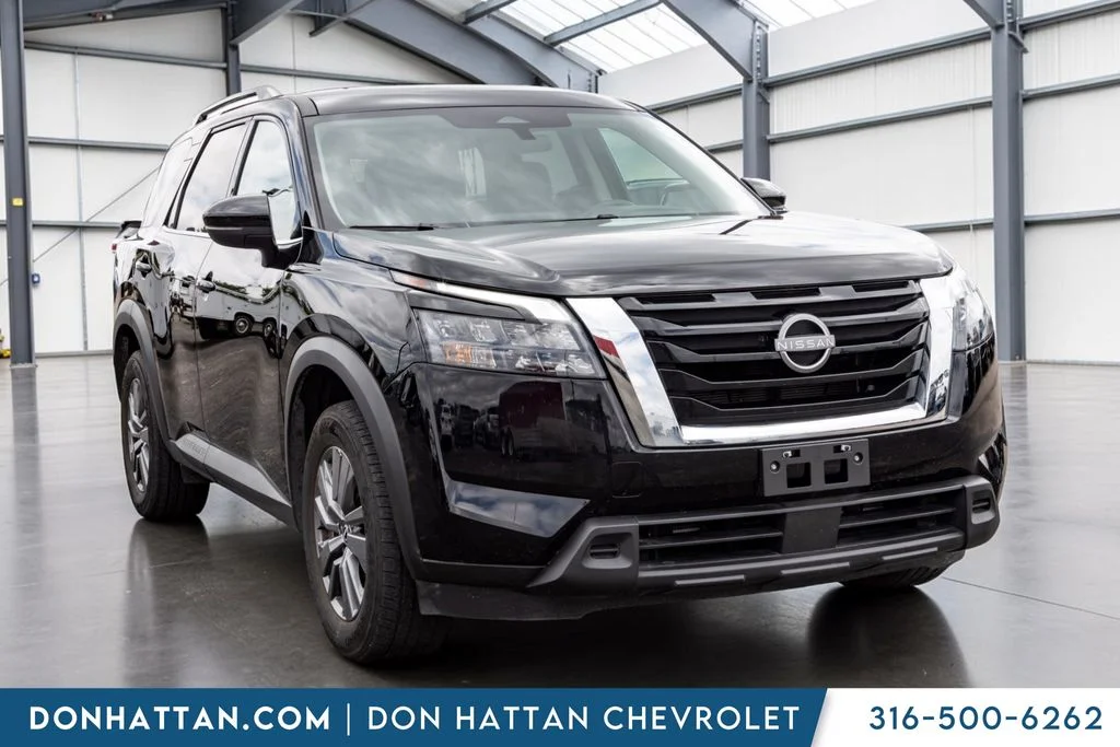Used 2025 Black Nissan SV image 27