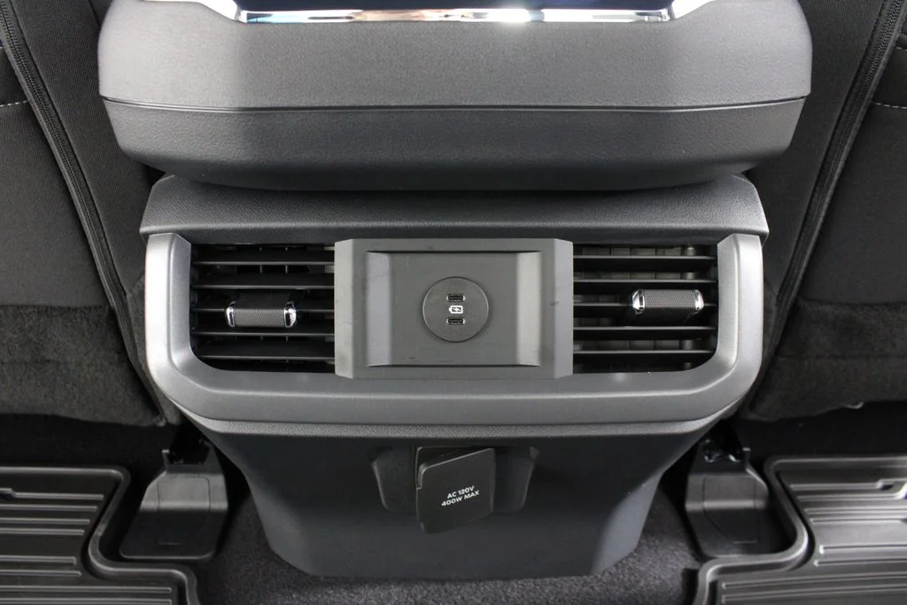New 2026 Avalanche Ford XLT image 15