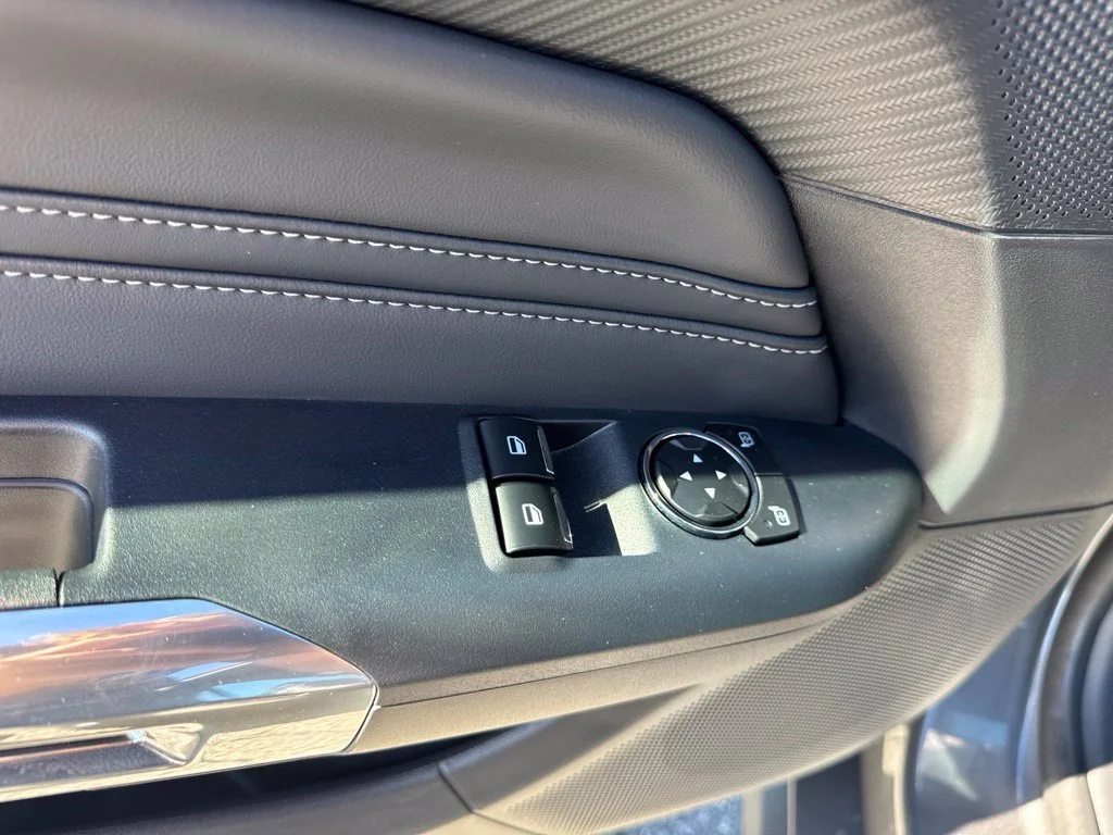Used 2024 Gray Ford GT Premium image 21