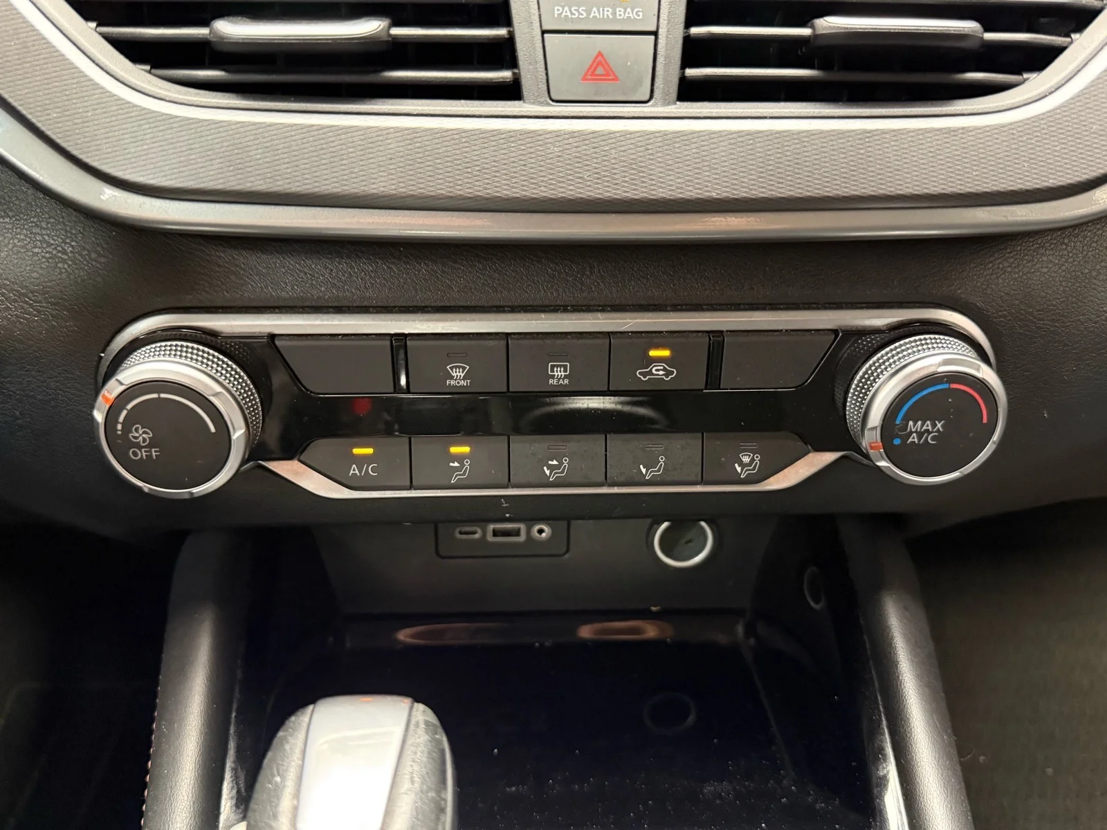 Used 2024 Gun Metallic (kad) Nissan 2.5 SR image 18