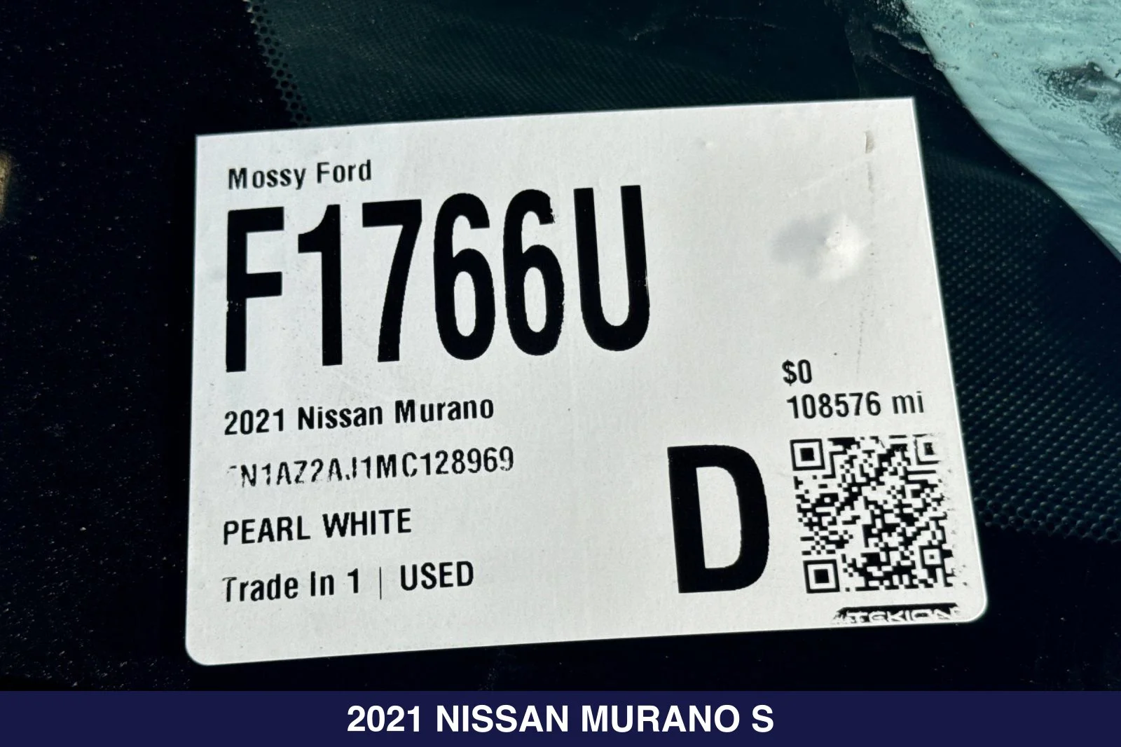 Used 2021 White Nissan S image 2
