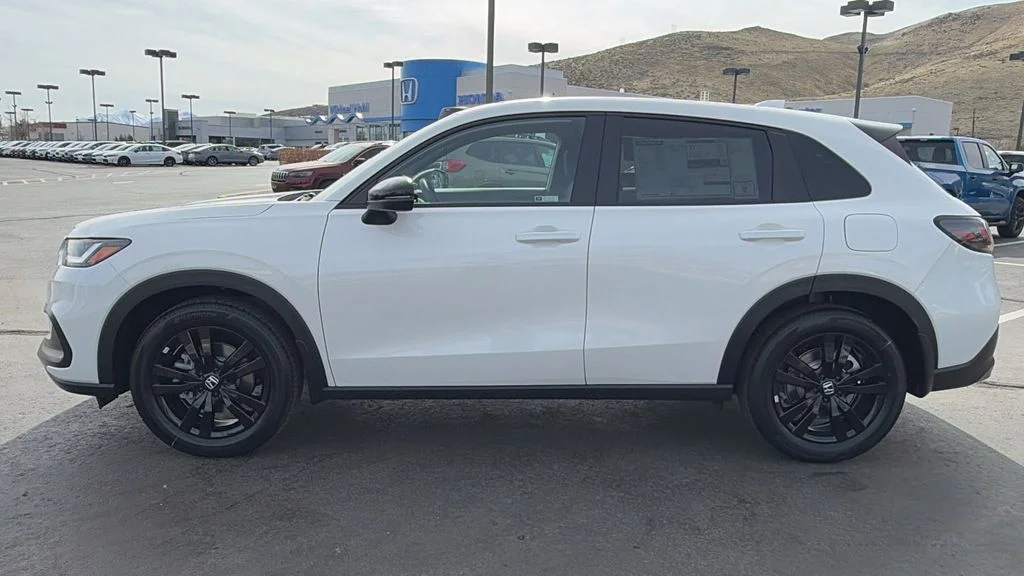 2026 Honda HR-V Sport - Photo 6