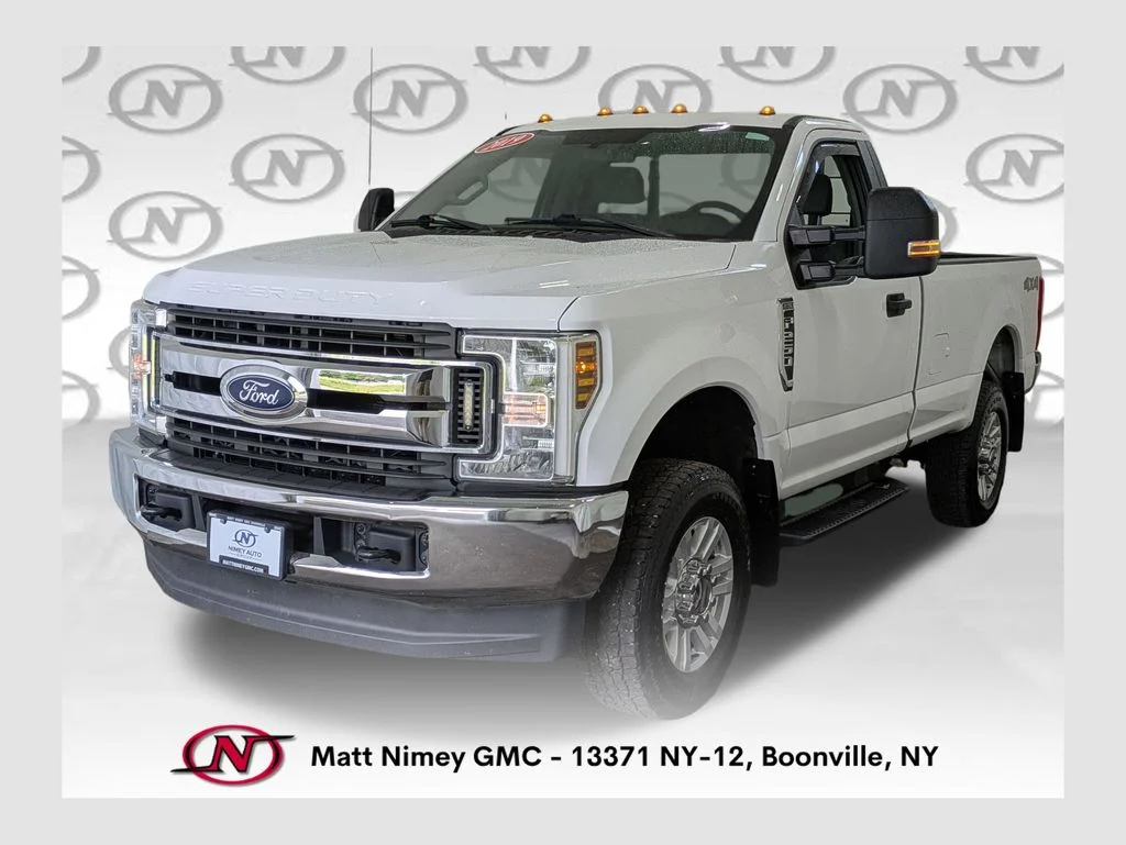 Used 2019 White Ford XL image 1