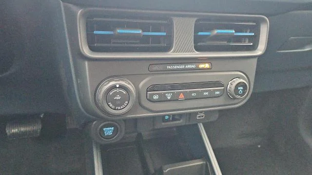 New 2026 Carbonized Gray Metallic Ford Lobo High AWD image 31