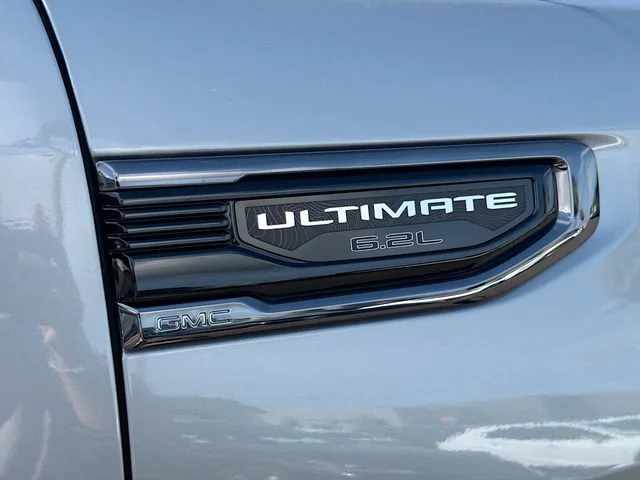 Used 2023 Sterling Metallic GMC Denali Ultimate image 46