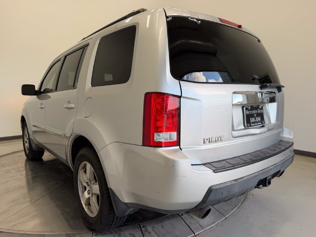 Used 2010 Alabaster Silver Metallic Honda EX image 9