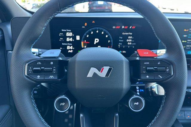 2025 Hyundai IONIQ 5 N - Photo 21