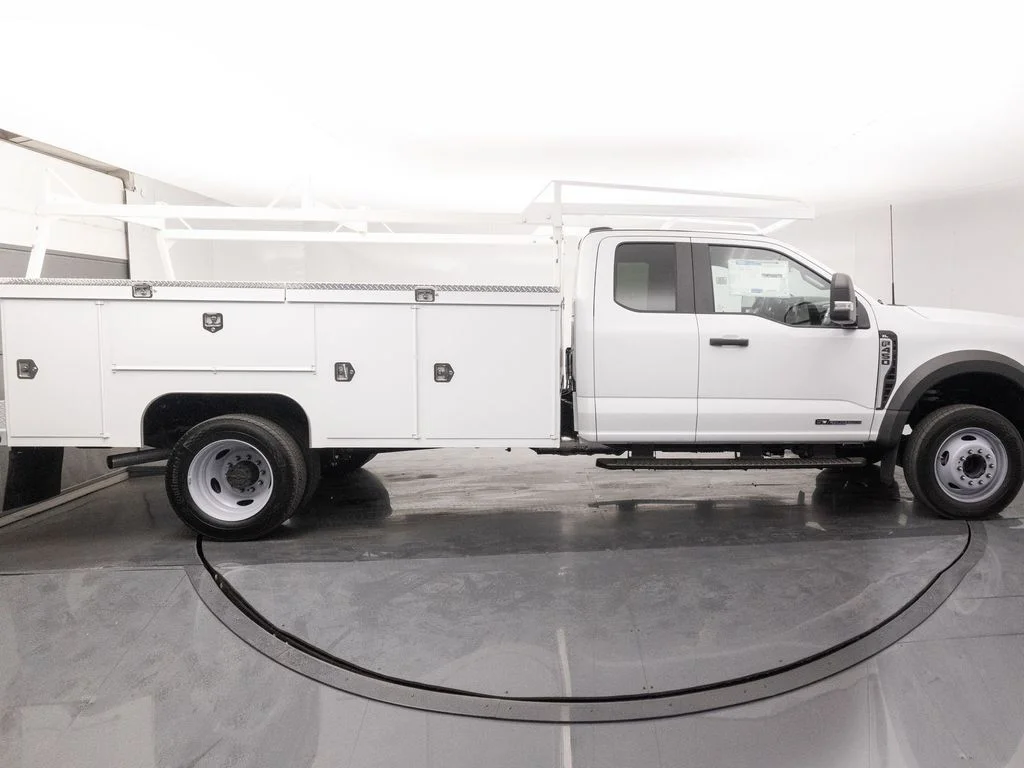 2026 Ford F-450 Super Duty Chassis Cab XL - Photo 8