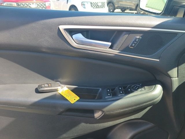 Used 2024 Gray Ford SEL image 16
