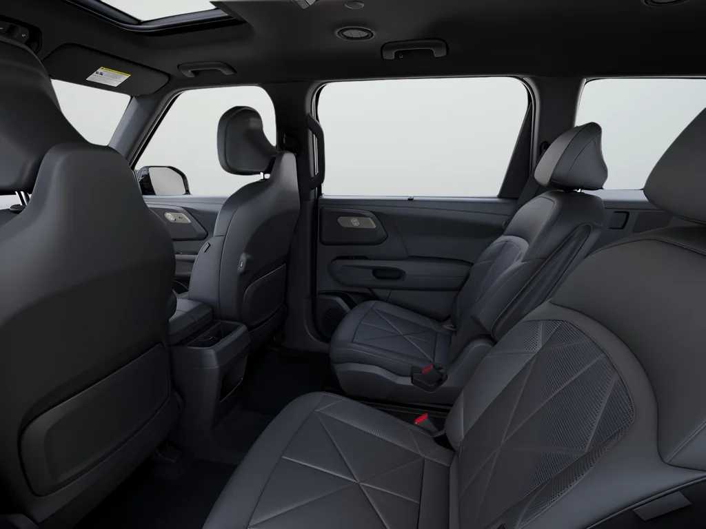 New 2027 Ebony Black Kia EX image 18
