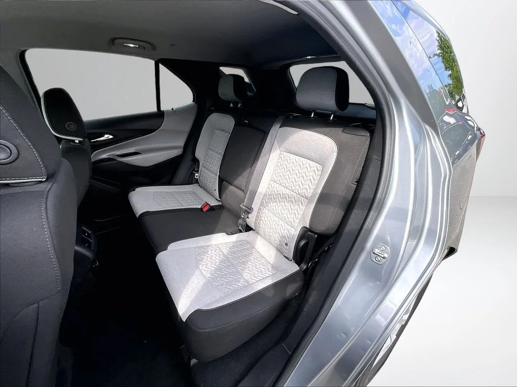 Used 2024 Gray Chevrolet LT image 27