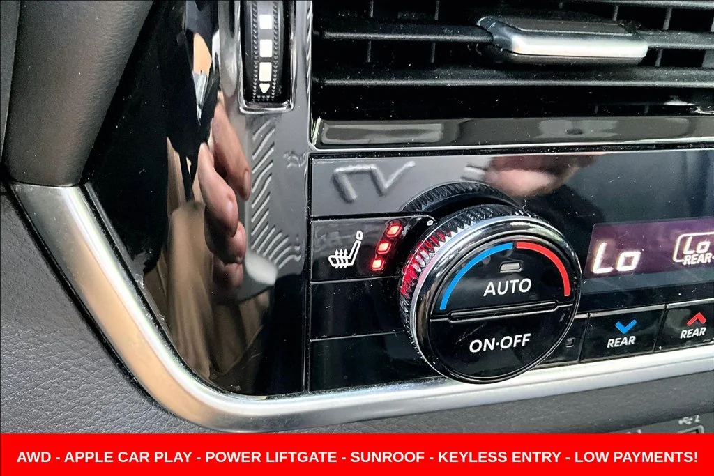 Used 2023 Gray Nissan SL image 17