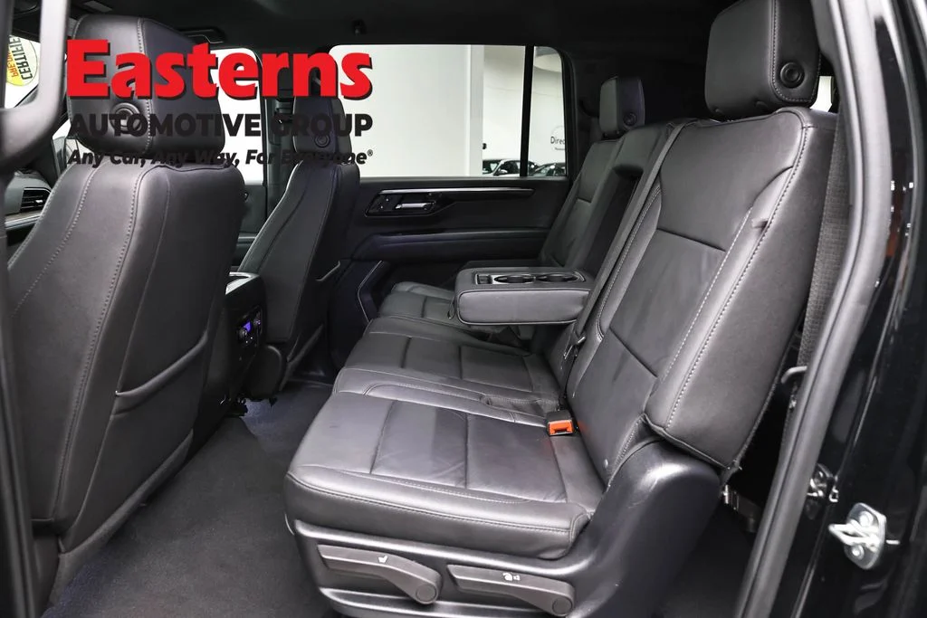 Used 2025 Black Chevrolet Z71 image 23
